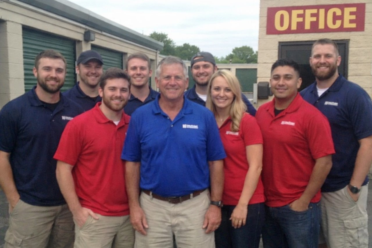 Water damage restoration professionals in Cincinnati, OH